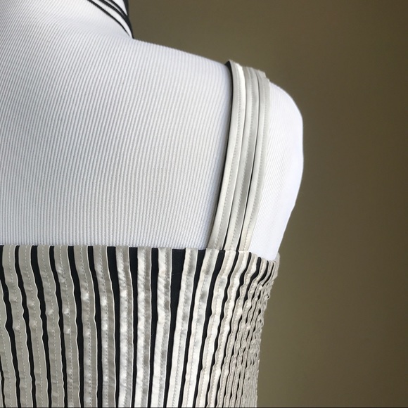 Sigrid Olson Silver Embroidered Tank Top - Picture 6 of 8